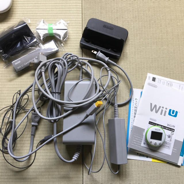 Wii U(ウィーユー)のみやび様専用Wii U ファミリープレミアムセット＋Wii Fit U 32GB エンタメ/ホビーのゲームソフト/ゲーム機本体(家庭用ゲーム機本体)の商品写真