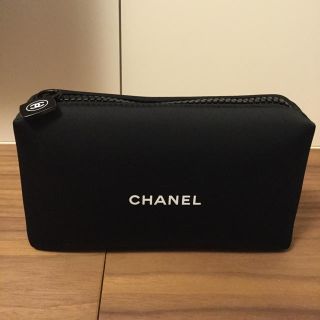 シャネル(CHANEL)のCHANEL ポーチ 6/1 店舗限定品 限定キット(ポーチ)