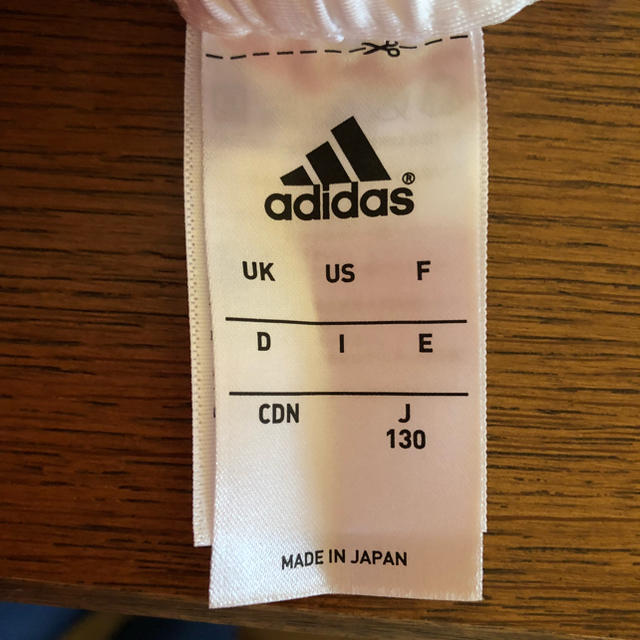 adidas(アディダス)のみんみん☆様.adidas*ハーフパンツ*130 キッズ/ベビー/マタニティのキッズ服男の子用(90cm~)(パンツ/スパッツ)の商品写真