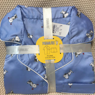 ジーユー(GU)のGUサテンパジャマ半袖ショートパンツスヌーピー柄ブルー(パジャマ)
