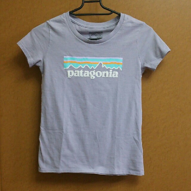 patagonia(パタゴニア)のパタゴニア★Tシャツ★サイズ 130 キッズ/ベビー/マタニティのキッズ服女の子用(90cm~)(Tシャツ/カットソー)の商品写真