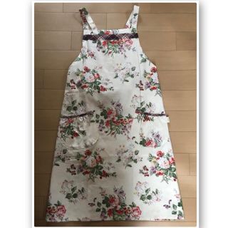 ローラアシュレイ(LAURA ASHLEY)のローラアシュレイ  エプロン ✨新品(その他)