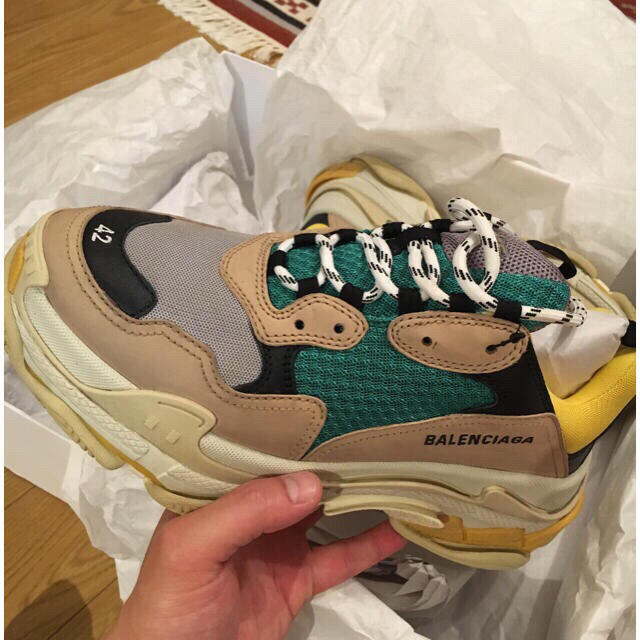 新品 確実正規品 送料込 BALENCIAGA Triple S 42