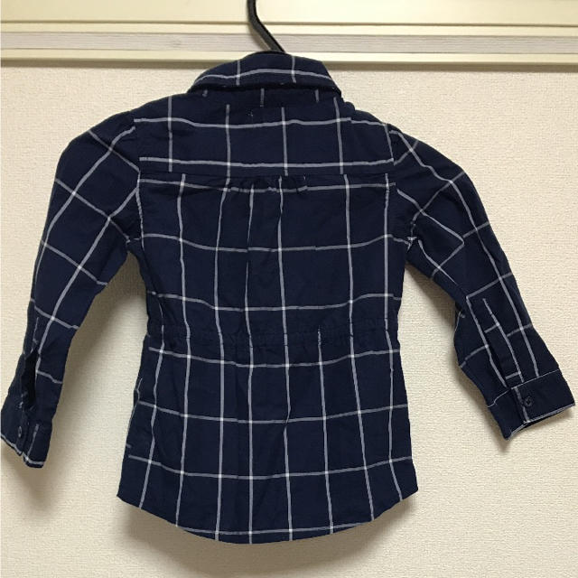 babyGAP(ベビーギャップ)のbabyGap  テェックシャツ100未使用  キッズ/ベビー/マタニティのキッズ服女の子用(90cm~)(その他)の商品写真