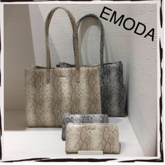 EMODA(エモダ)のエモダ★トートバッグ レディースのバッグ(トートバッグ)の商品写真