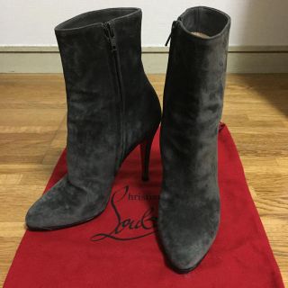 クリスチャンルブタン(Christian Louboutin)の恋様専用 9月1日まで取り置き。(ブーツ)