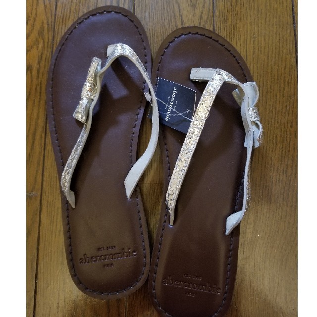Abercrombie&Fitch(アバクロンビーアンドフィッチ)の【未使用】アバクロ　ビーチサンダル レディースの靴/シューズ(ビーチサンダル)の商品写真
