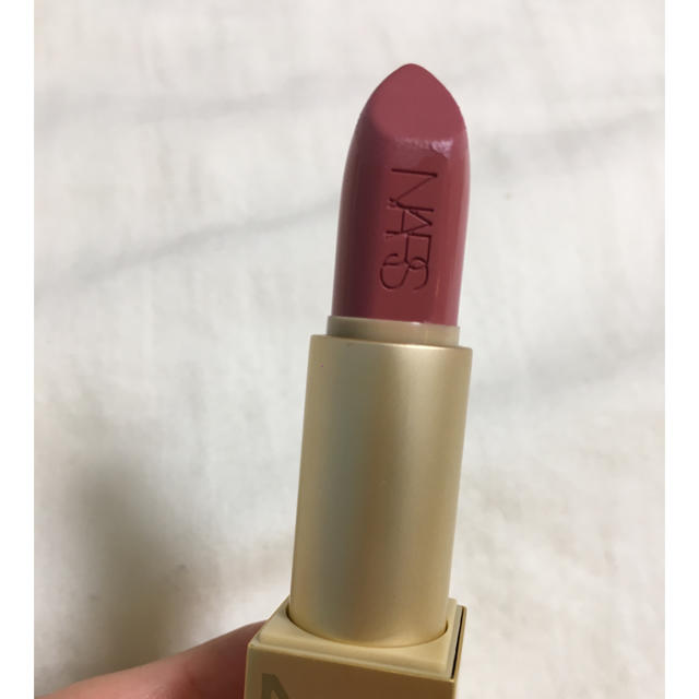 NARS(ナーズ)の【限定】NARSオーデイシャスリップスティック コスメ/美容のベースメイク/化粧品(口紅)の商品写真