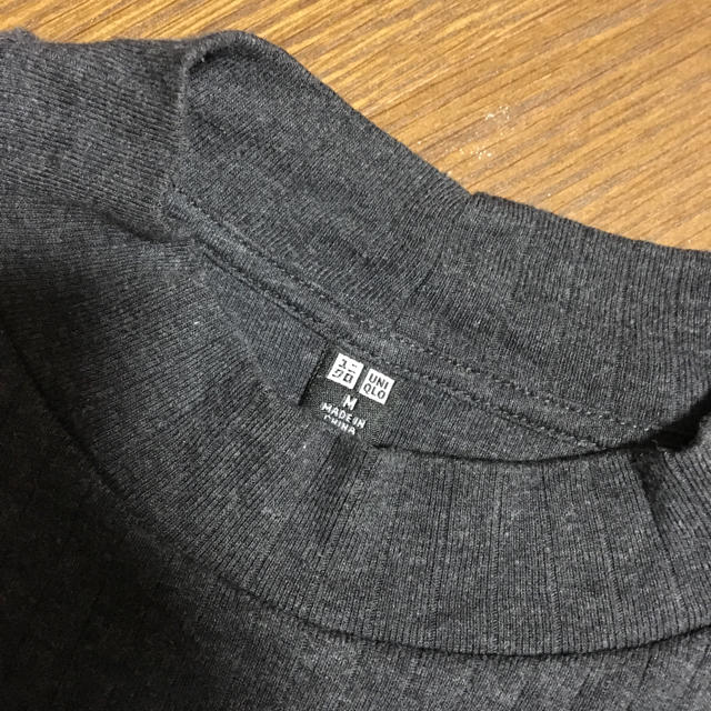 UNIQLO(ユニクロ)のリブハイネックT （5分袖） レディースのトップス(Tシャツ(半袖/袖なし))の商品写真