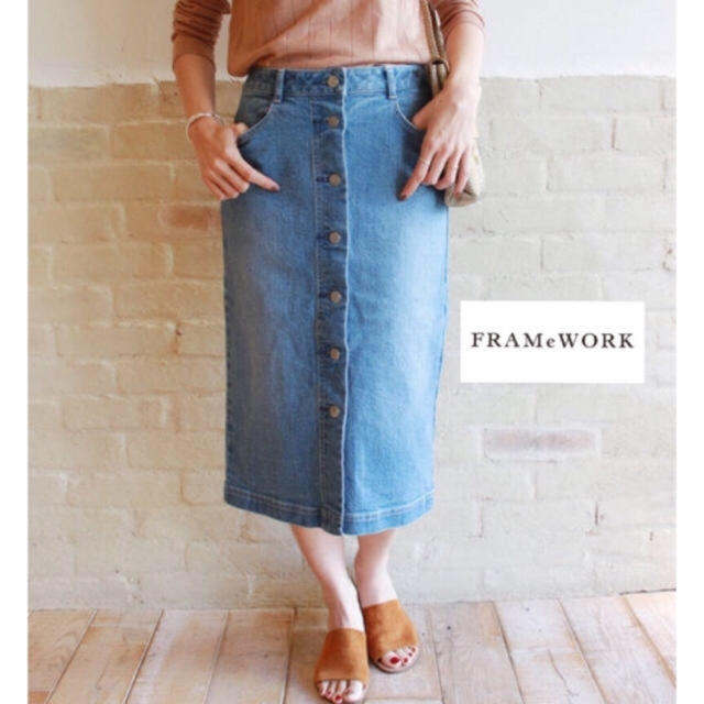 FRAMeWORK(フレームワーク)の新品❤️フレームワーク デニムタイトスカート レディースのスカート(ひざ丈スカート)の商品写真