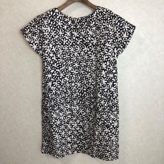 マリメッコ(marimekko)のマリメッコ marimekko☆花柄モノトーンチュニックワンピース(ミニワンピース)