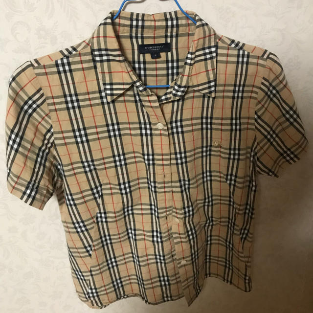 BURBERRY(バーバリー)のBurberry シャツ レディースのトップス(シャツ/ブラウス(半袖/袖なし))の商品写真