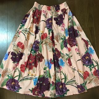 ザラ(ZARA)のZARA  花柄  ロング  スカート   美品   正規品！(ロングスカート)