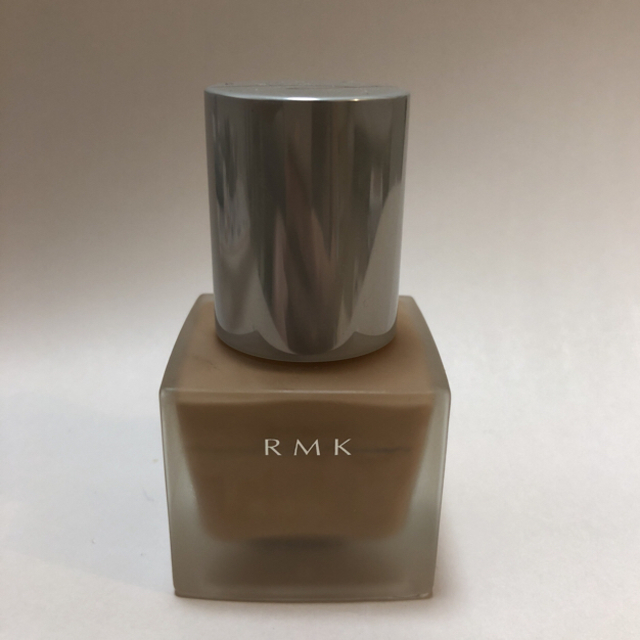 RMK(アールエムケー)のRMK リクイドファンデーション 101 30ml コスメ/美容のベースメイク/化粧品(ファンデーション)の商品写真