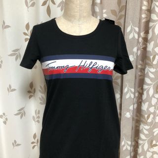 トミーヒルフィガー(TOMMY HILFIGER)の★TOMMY HILFIGER★海外モデル★人気格安★BK XS(Tシャツ(半袖/袖なし))