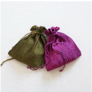 トゥデイフル(TODAYFUL)のTODAYFUL  Satin Pleats Purse(ショルダーバッグ)