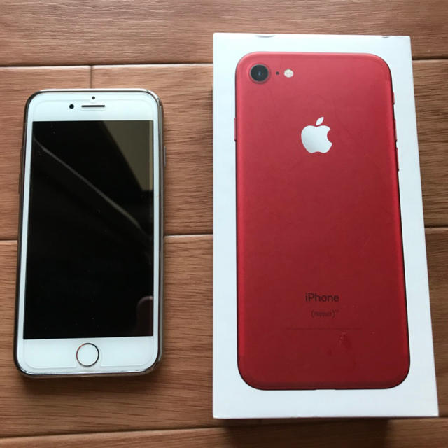 iPhone7  128G  RED  softbank版simフリー。