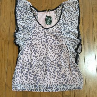 セシルマクビー(CECIL McBEE)の新品タグ付きセシルマクビー(カットソー(半袖/袖なし))