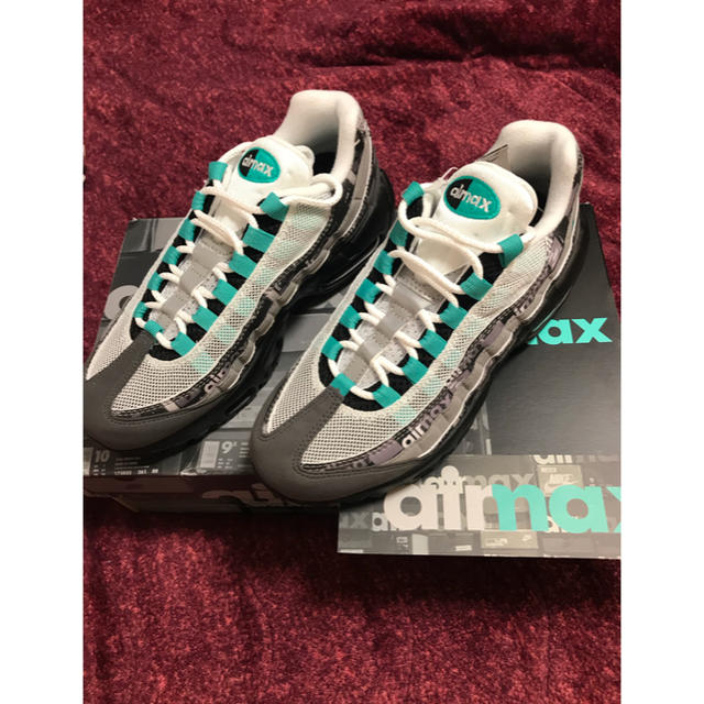 NIKE(ナイキ)のNIKE AIR MAX 95 JADE レディースの靴/シューズ(スニーカー)の商品写真