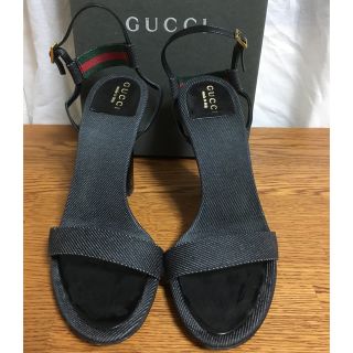 グッチ(Gucci)のGUCCI★デニムサンダル　あいちゃん様専用(サンダル)