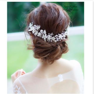 ヴェラウォン(Vera Wang)の【美品】sweet ribbon ブライダルヘッドドレス(ヘッドドレス/ドレス)