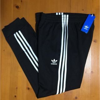 アディダス(adidas)のラスト1❗️L❗️ トラックパンツ SST TRACK PANTS ジャージ (その他)