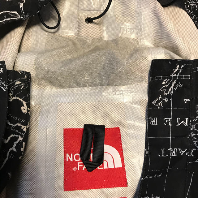 SUPREME✖️NORTH FACE 12SS VENTURE JACKET