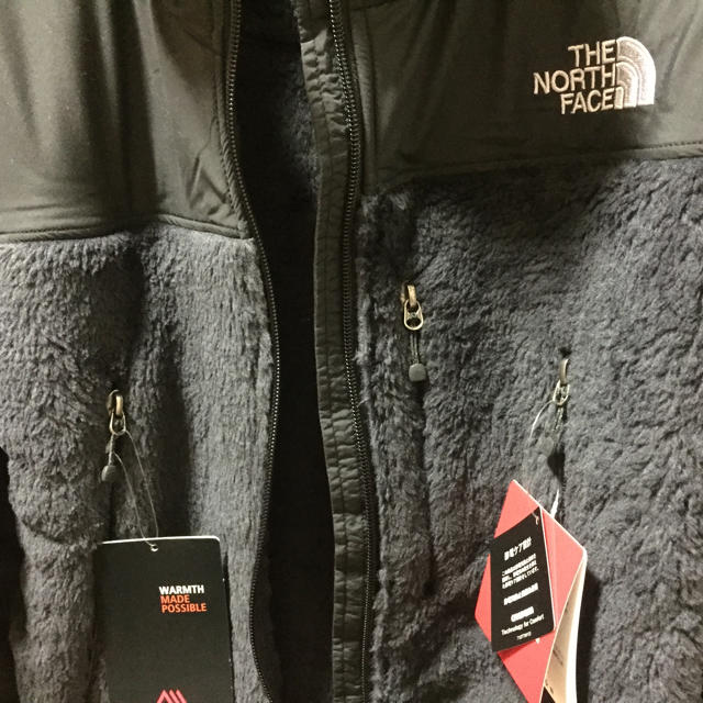 THE NORTH FACE(ザノースフェイス)のTHENORTHFACE  MOUNTAIN VERSA LOFT JACKET メンズのジャケット/アウター(ナイロンジャケット)の商品写真