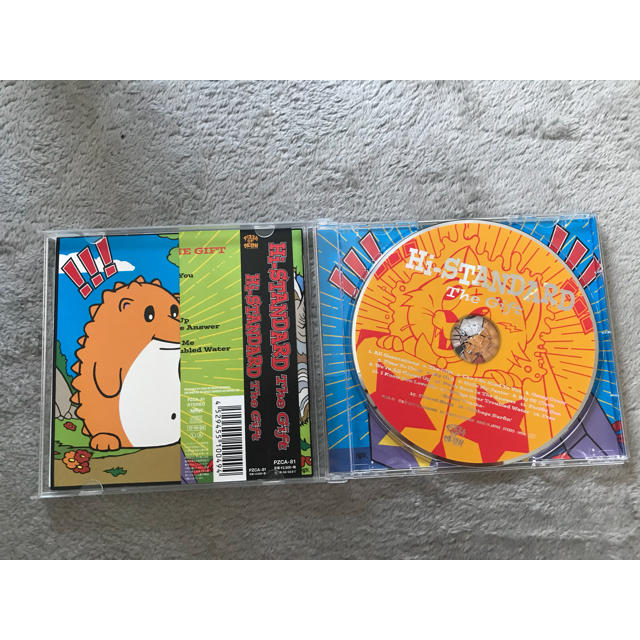 HIGH!STANDARD(ハイスタンダード)のハイスタンダード エンタメ/ホビーのCD(ポップス/ロック(邦楽))の商品写真