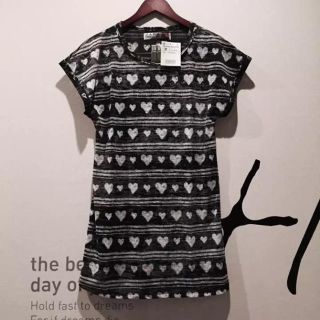 ザラ(ZARA)の【新品】ZARA 大人可愛いカットソー(Tシャツ(半袖/袖なし))