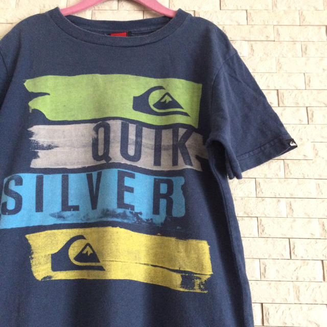 QUIKSILVER(クイックシルバー)のQUIK SILVER Tシャツ5/S キッズ/ベビー/マタニティのキッズ服男の子用(90cm~)(Tシャツ/カットソー)の商品写真