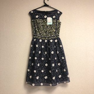 トッカ(TOCCA)のもも1818様専用♡TOCCA ワンピース GOLD MARY(ひざ丈ワンピース)