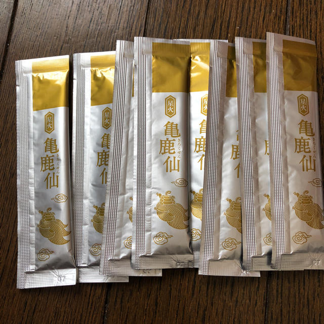 星火亀鹿仙 せいかきろくせん 8包の通販 by はる's shop|ラクマ 星火亀鹿仙 せいかきろくせん 8包の通販 by はる's shop|ラクマ