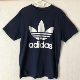 アディダス(adidas)のadidas Tシャツ(Tシャツ(半袖/袖なし))