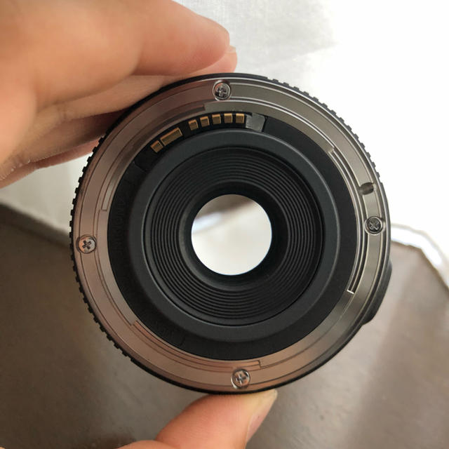 Canon(キヤノン)の24mm単焦点 スマホ/家電/カメラのカメラ(レンズ(単焦点))の商品写真