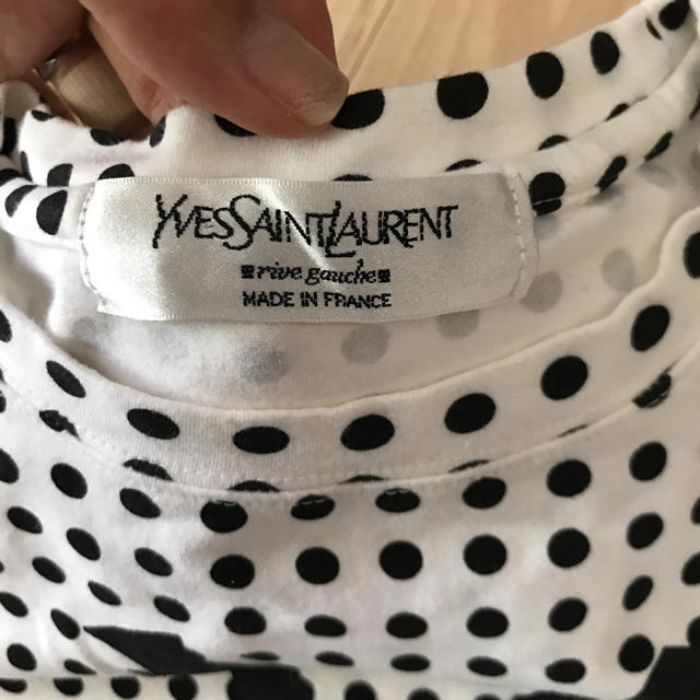 Yves Saint Laurent Beaute(イヴサンローランボーテ)のイヴサンローラン Tシャツ レディースのトップス(Tシャツ(半袖/袖なし))の商品写真