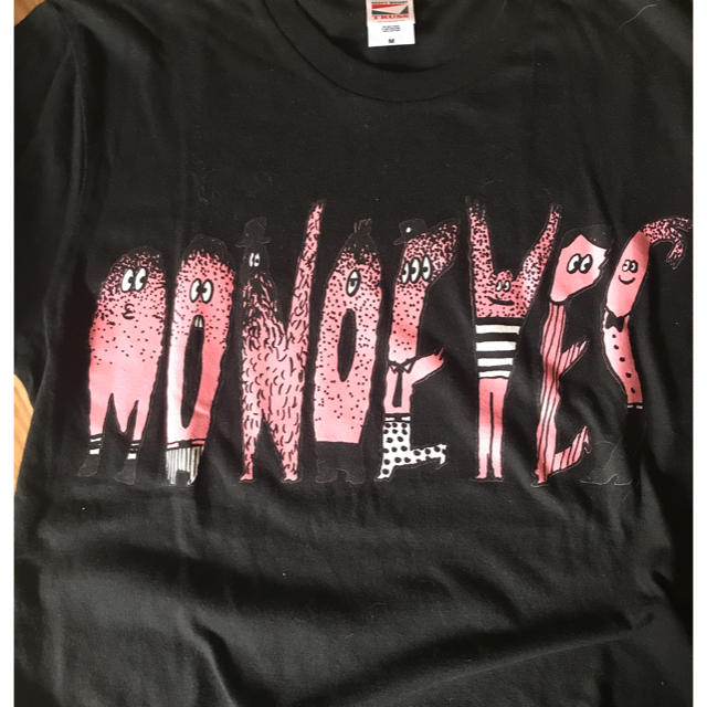 MONOEYES Tシャツ エンタメ/ホビーのタレントグッズ(ミュージシャン)の商品写真