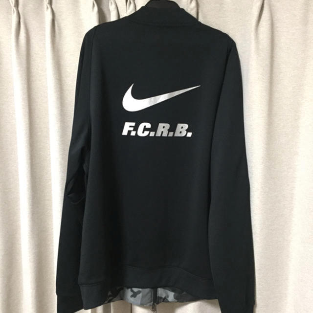 FCRB Nike Reversible Jacket 黒