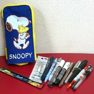 スヌーピー(SNOOPY)の【合計14点】スヌーピー筆箱と画材詰め合わせ(ペンケース/筆箱)