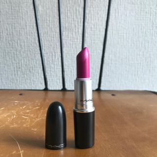 マック(MAC)のMAC フラットアウトファビュラス(口紅)