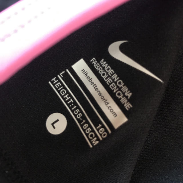 NIKE(ナイキ)のNIKE スクール水着 160cm キッズ/ベビー/マタニティのキッズ服女の子用(90cm~)(水着)の商品写真