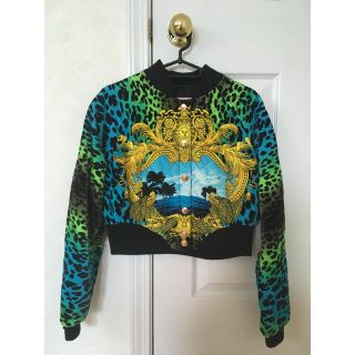 ヴェルサーチ(VERSACE)の【値下】H&MforVERSACE ヴェルサーチ キルティングボンバージャケット(ブルゾン)