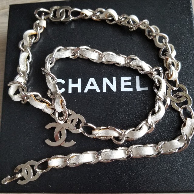 品数豊富！ CHANEL チェーン ベルト ホワイト シルバー | www.butiuae.com