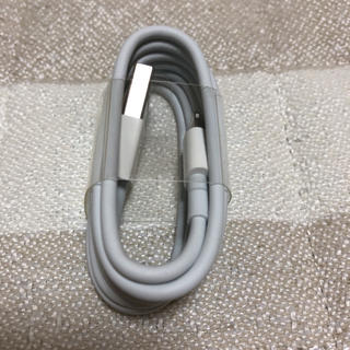 アップル(Apple)のiPhone充電コード ライトニングケーブル(バッテリー/充電器)