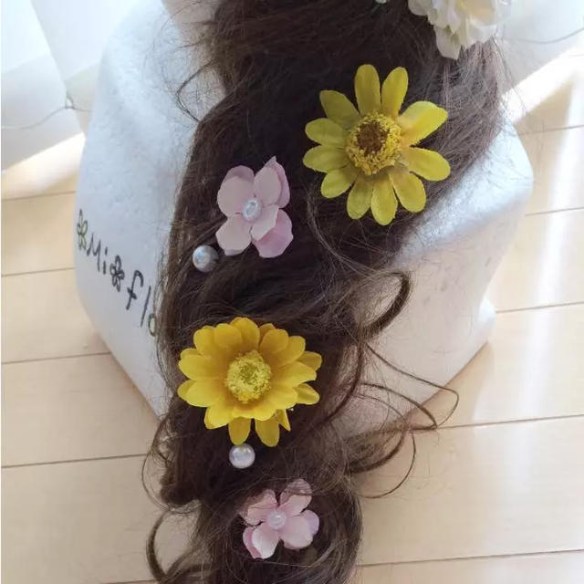 髪飾り♡ひまわり ハンドメイドのアクセサリー(ヘアアクセサリー)の商品写真