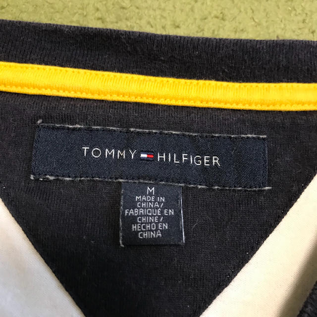 TOMMY HILFIGER(トミーヒルフィガー)のトミーヒルフィガー tシャツ メンズのトップス(Tシャツ/カットソー(半袖/袖なし))の商品写真