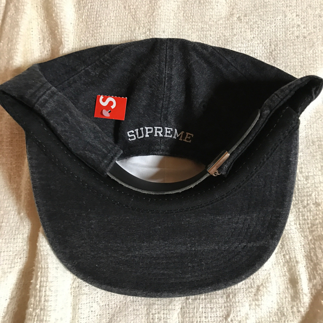 Supreme(シュプリーム)のsupreme Washed Chambray S Logo 6-Panel 黒 メンズの帽子(その他)の商品写真