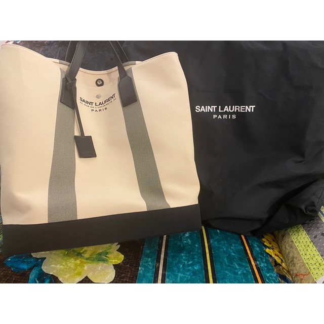 Saint Laurent(サンローラン)のサンローランパリ トートバッグ YSL SAC SHOPP BEACH メンズのバッグ(トートバッグ)の商品写真