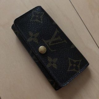 ルイヴィトン(LOUIS VUITTON)のビィトンキーケース(キーケース)