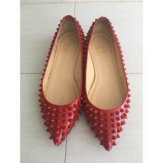 クリスチャンルブタン(Christian Louboutin)のルブタン レッド スパイク フラット 23㌢(バレエシューズ)